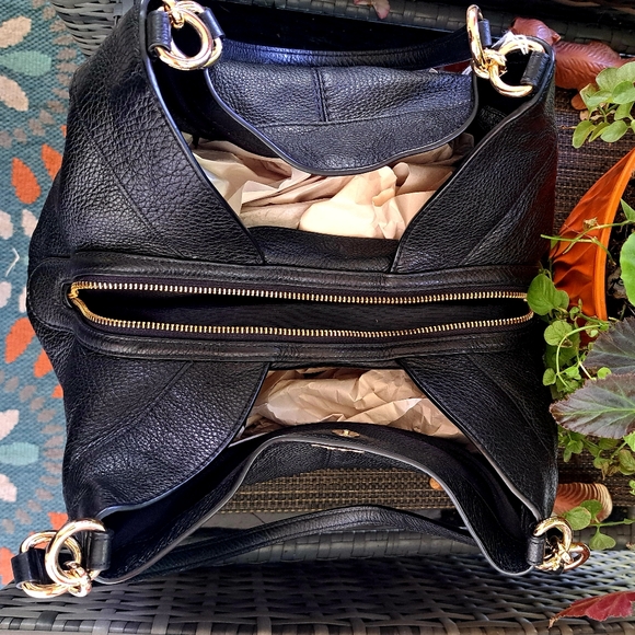COACH LEXY Black Pebble Leather Shoulder Bag with Gourgous Gold Hardware NEW - Picture 16 of 17